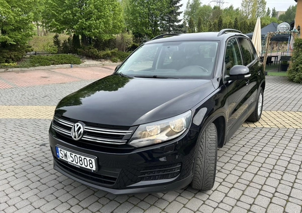Volkswagen Tiguan cena 49900 przebieg: 207000, rok produkcji 2015 z Będzin małe 562